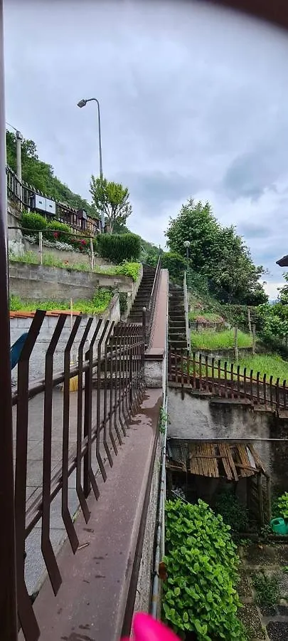 Casa Vacanza Giulia Daire Tavernola Bergamasca