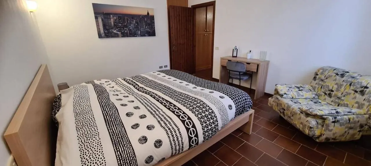 Casa Vacanza Giulia Apartment Tavernola Bergamasca