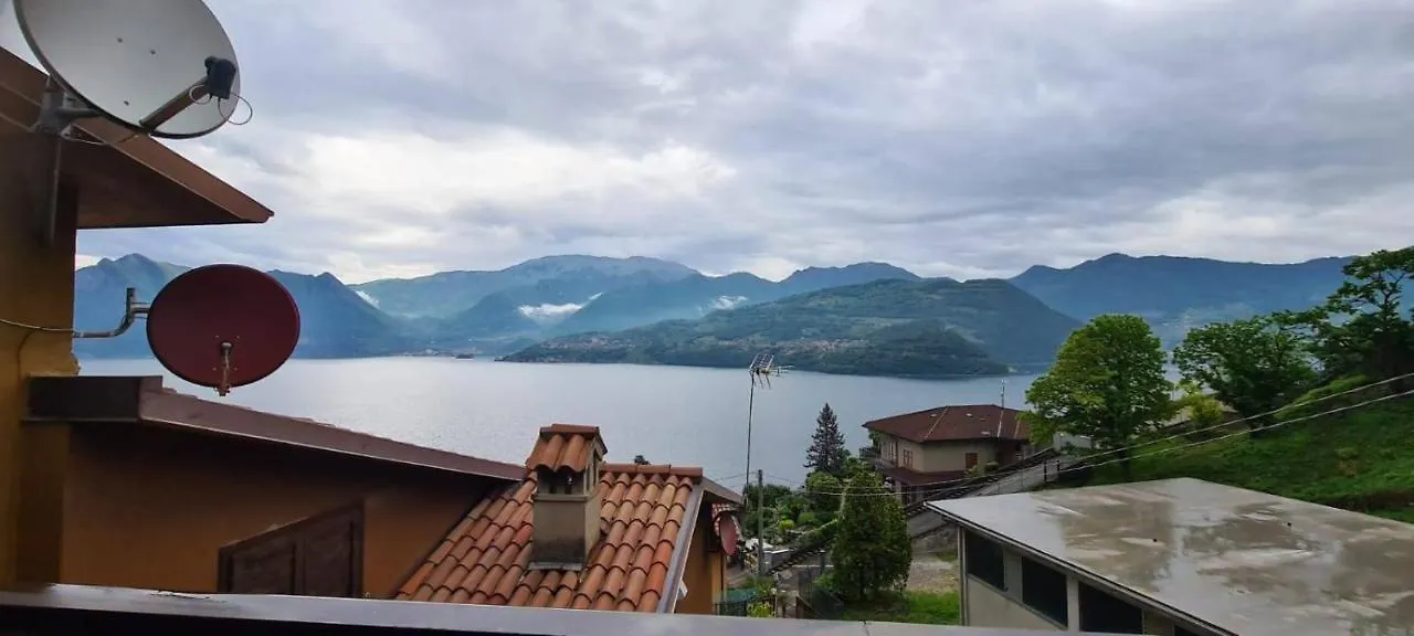 Casa Vacanza Giulia Apartment Tavernola Bergamasca