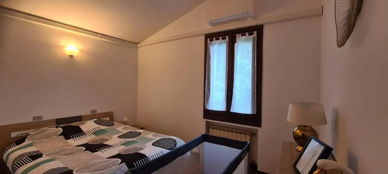 Casa Vacanza Giulia Apartment Tavernola Bergamasca
